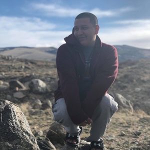 Meet your Posher, Hugh